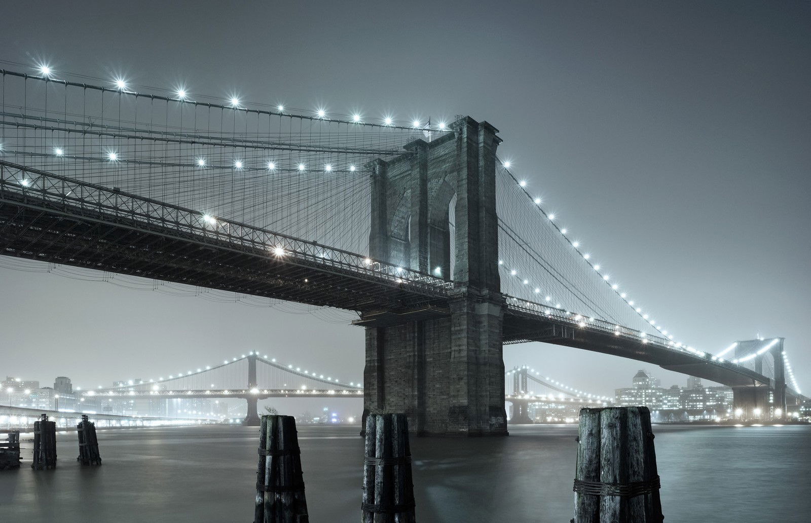 Brooklyn Bridge I by Horst & Daniel Zielske - Limited Edition. Edition of: 150. Signed.