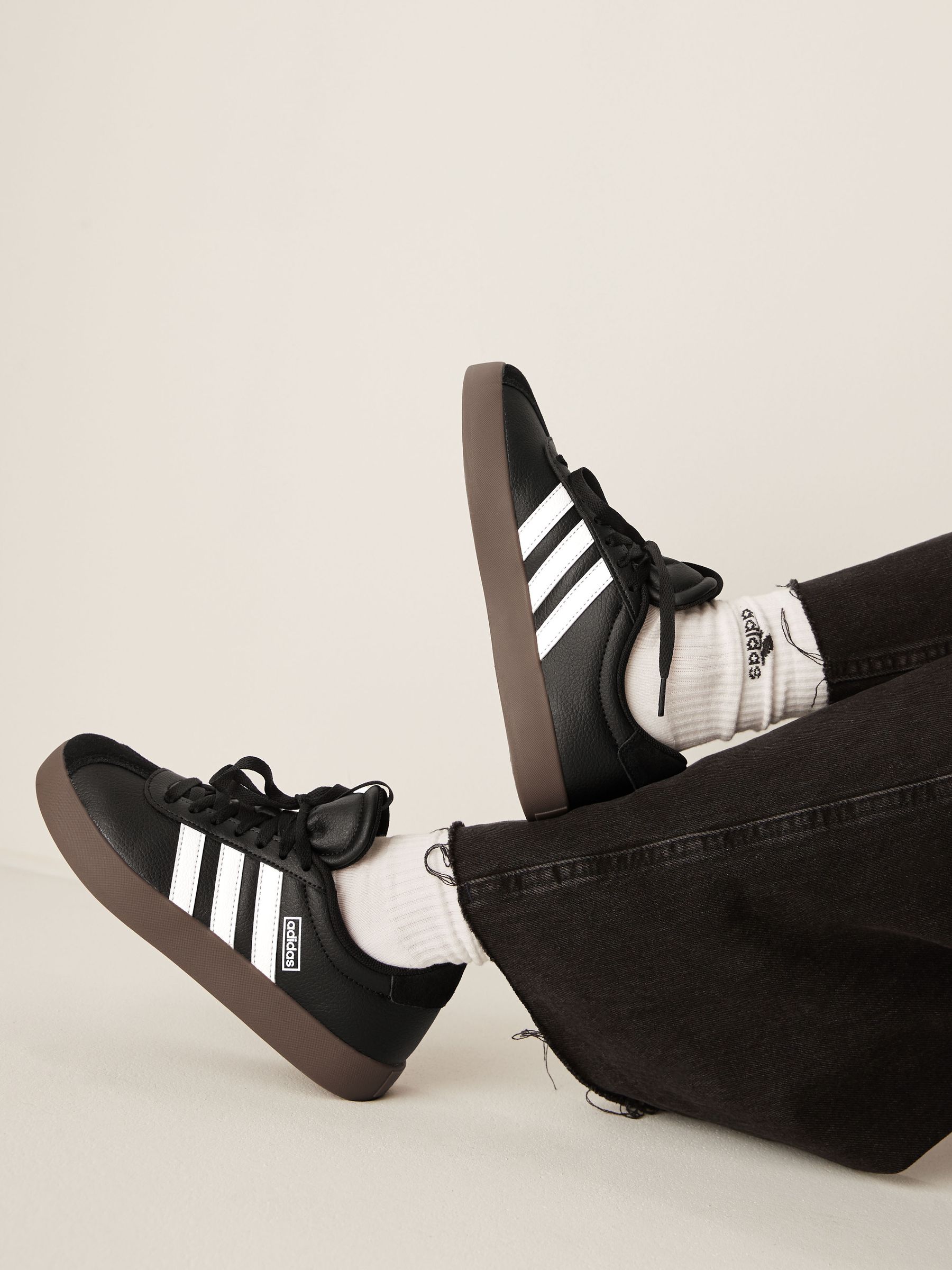 Zwart/bruin - adidas Vl Court 3.0 Suède sneakers met veters voor kinderen