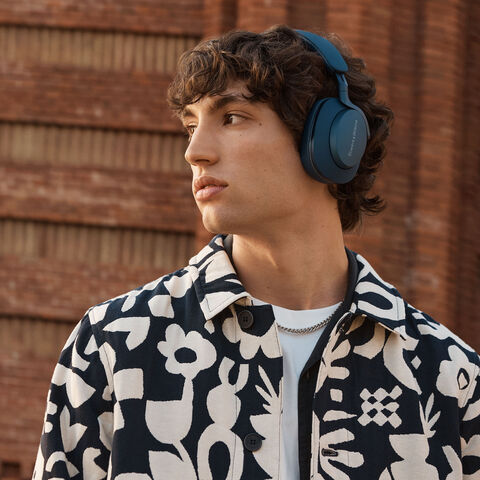 Bowers & Wilkins PX7 S2e – draadloze over-ear koptelefoon met ANC Rood