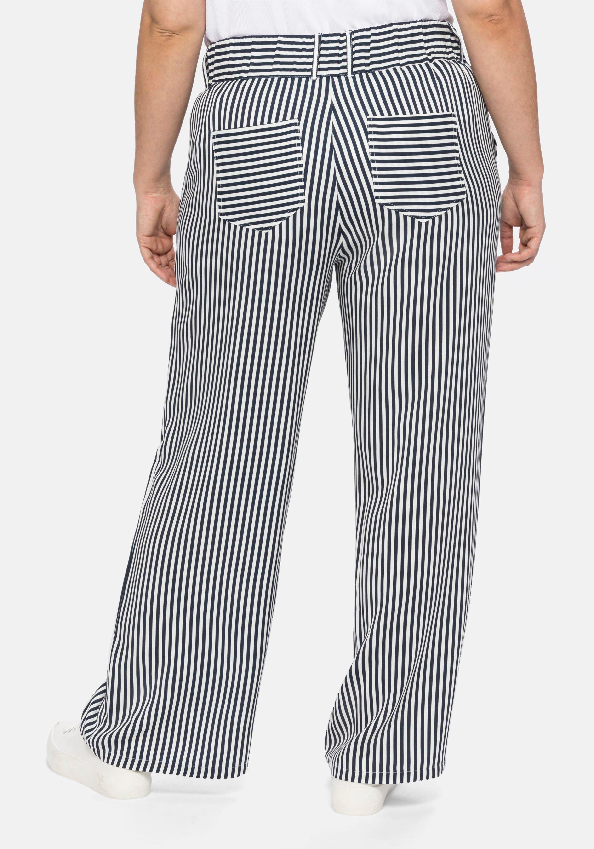 Weite Hose mit Alloverdruck und Schlupfbund