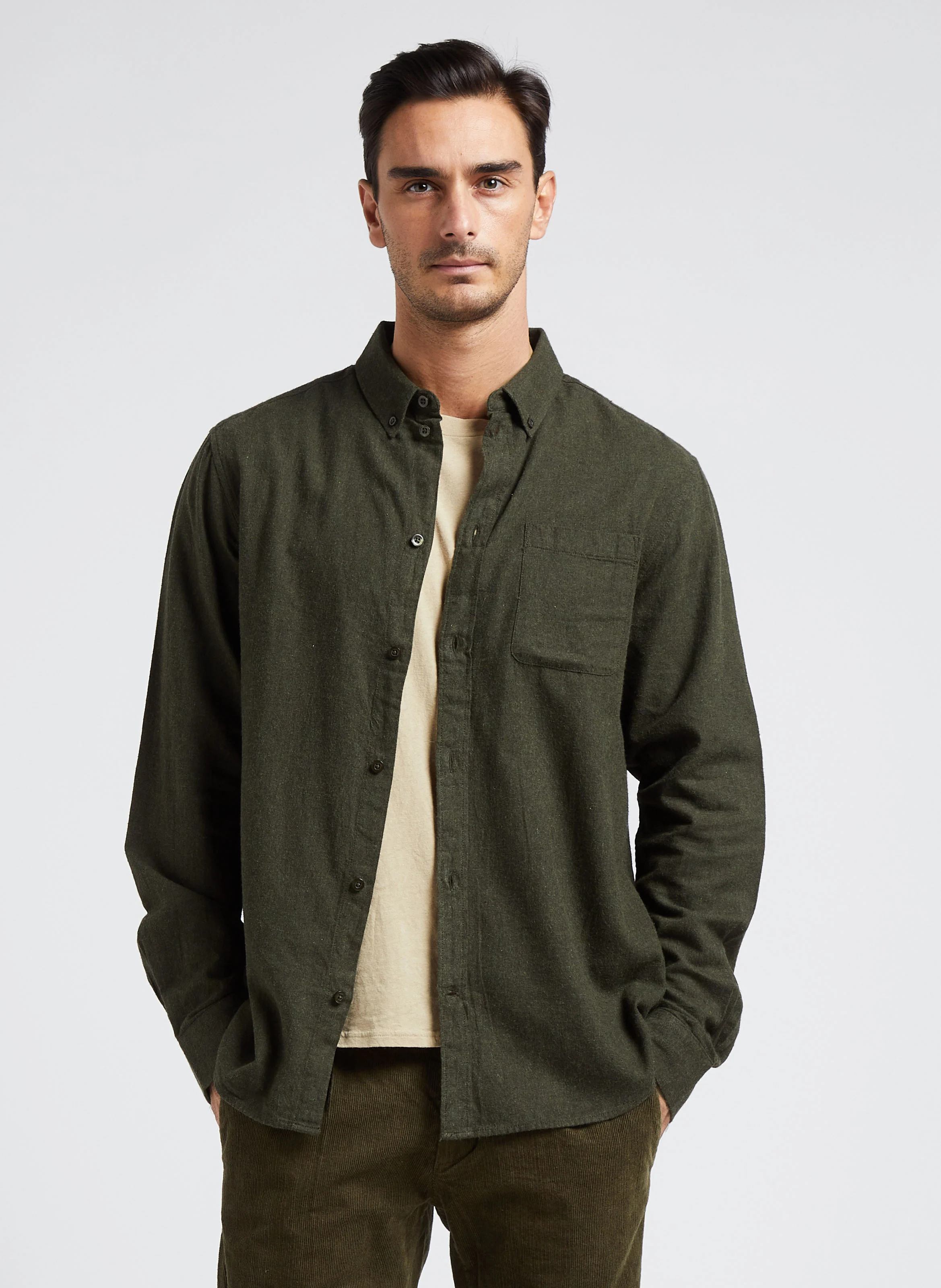 Chemise col américain regular-fit en coton bio | Vert