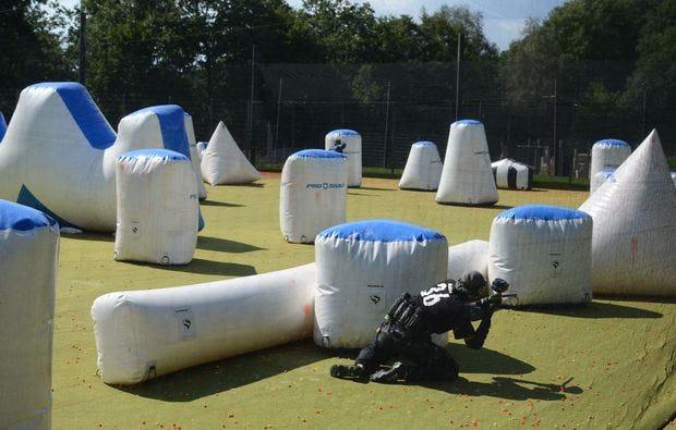 Paintball spielen am Biggesee als Geschenk