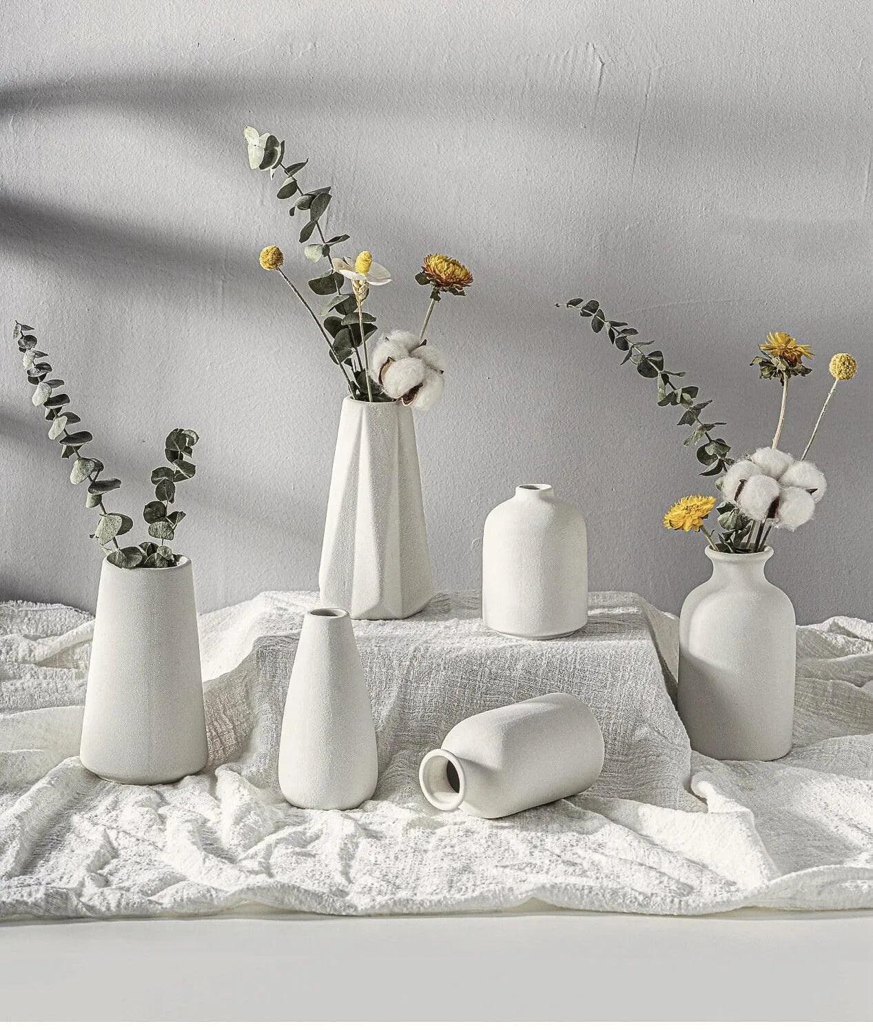 White Simple Ceramic Dried Flower Vase | Home Decor Room Decorative Item