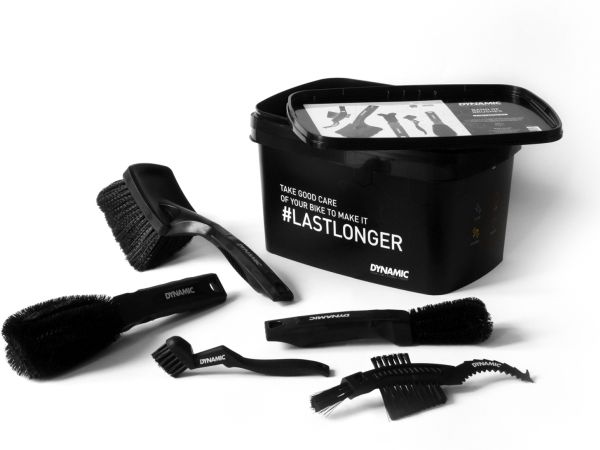 Dynamic Band Of Brushes Box