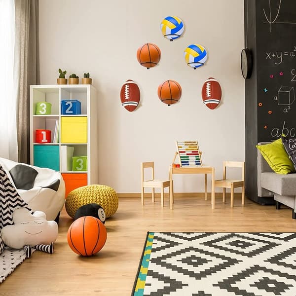 INF Veggmontert ballholder / Balloppbevaring for basketball og fotball