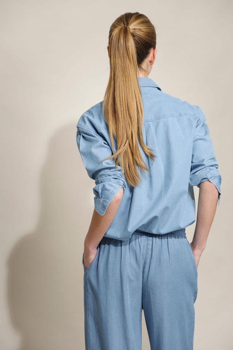 CAMISA EM CHAMBRAY