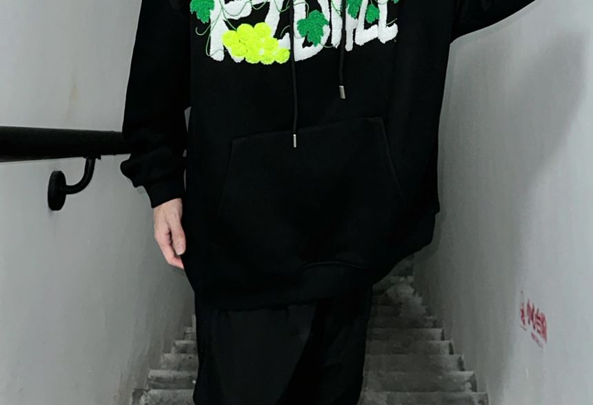 ROOSE - Hoodie met tennisbal en druivenmotief