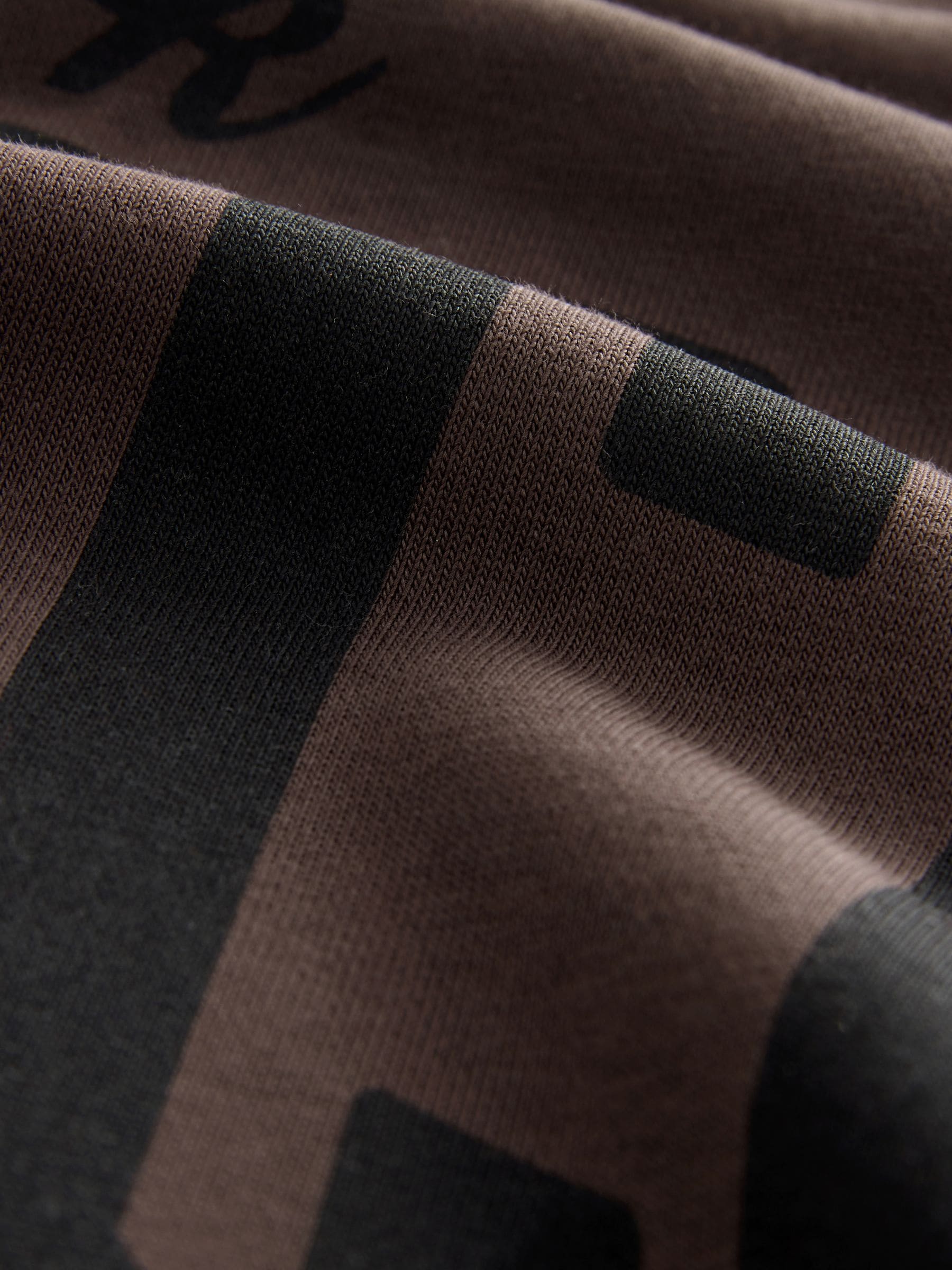 Chocoladebruin - Hoodie met grafische print