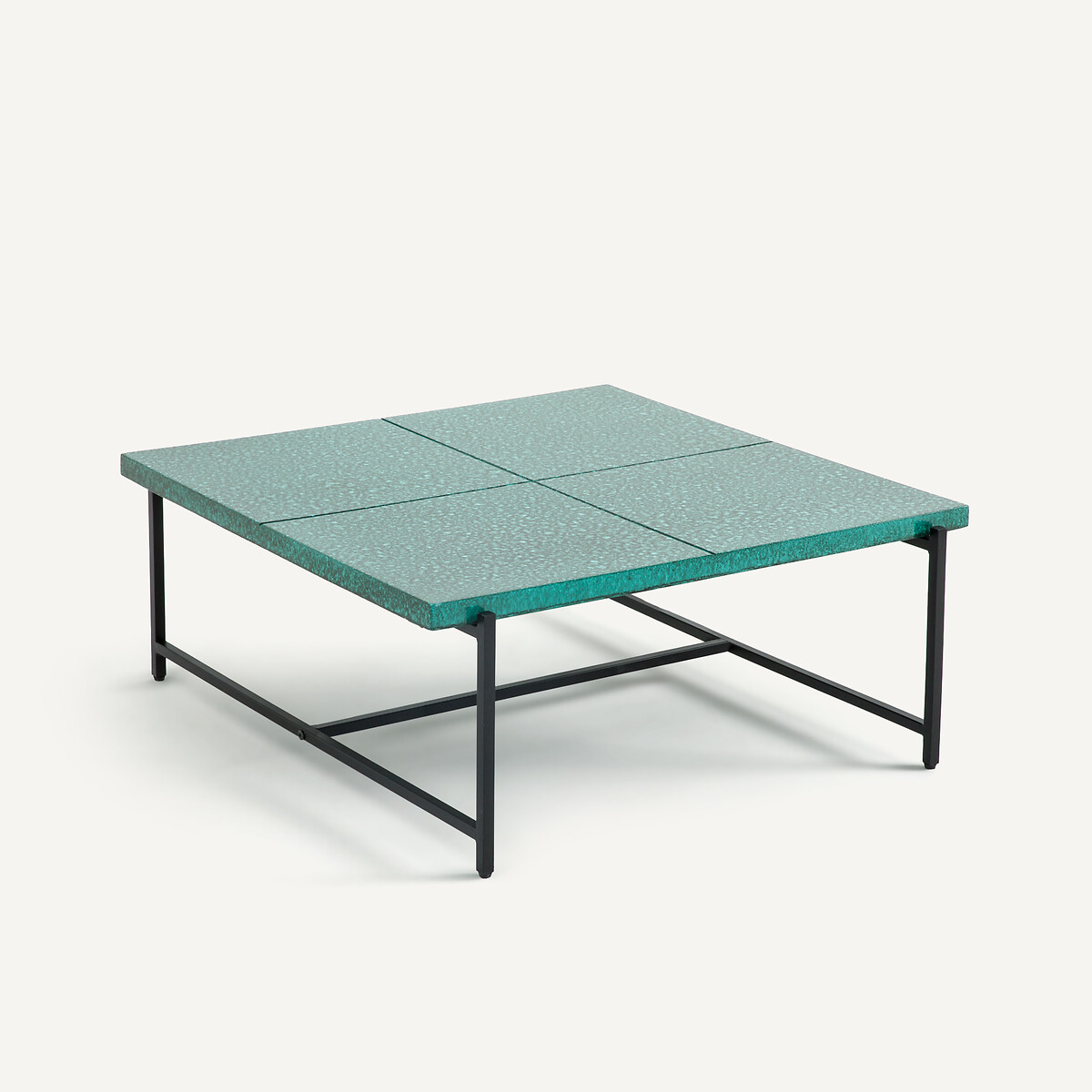 AM.PM<br>Mesa de jardim baixa em polystone Aelio