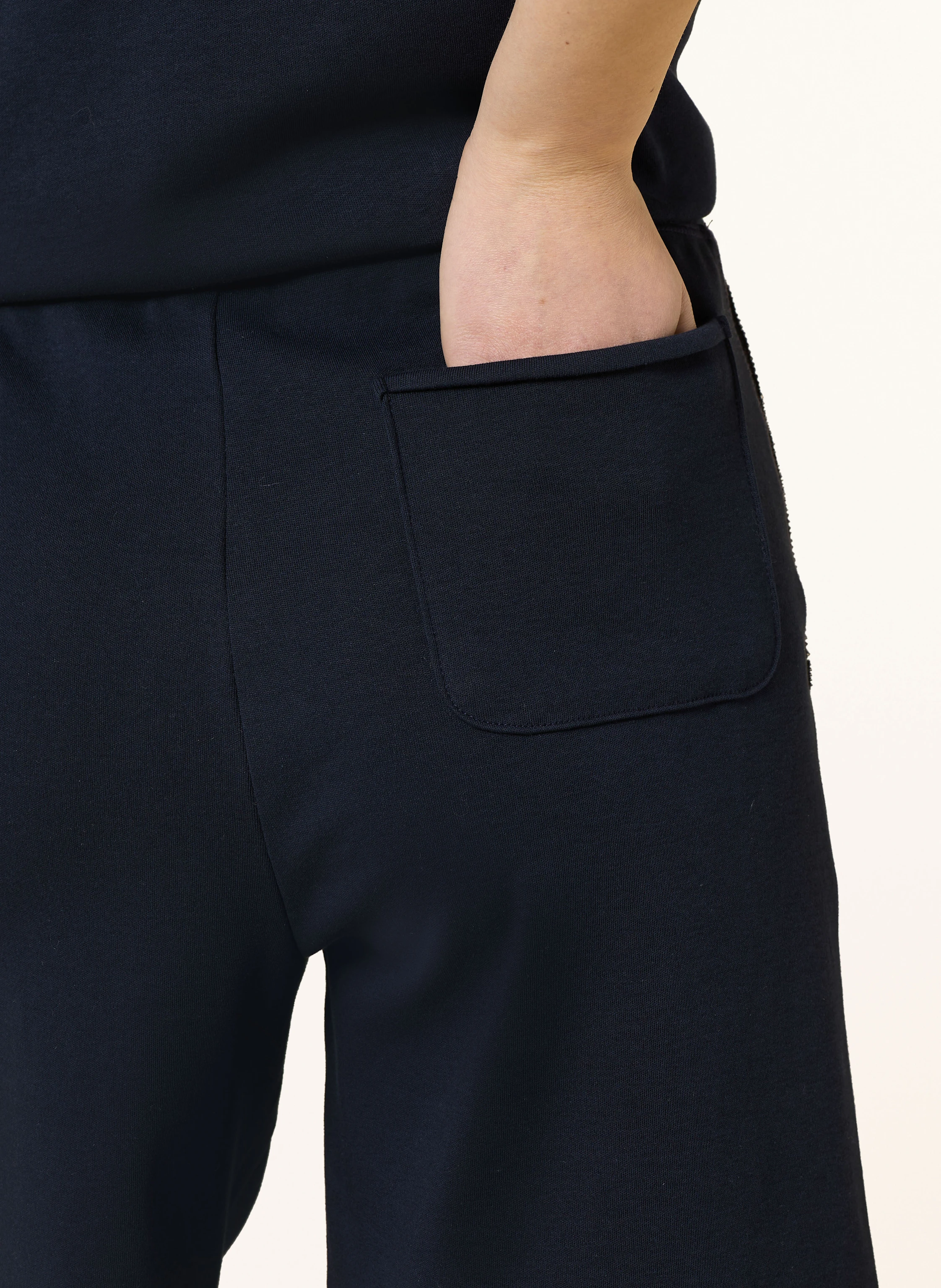 darling harbour Shorts