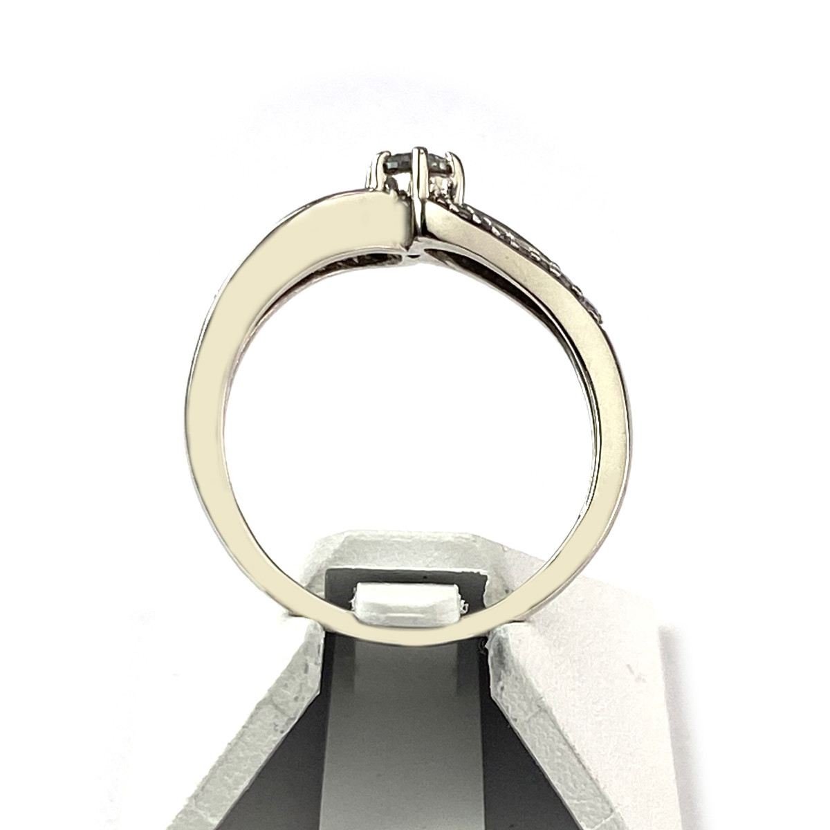 Bague d'occasion or 750 blanc diamants
