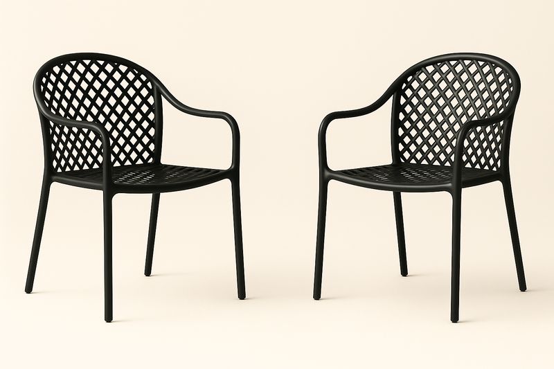 2er Set Stapelbare Gartenstühle Polypropylen Schwarz 55x54x83 cm