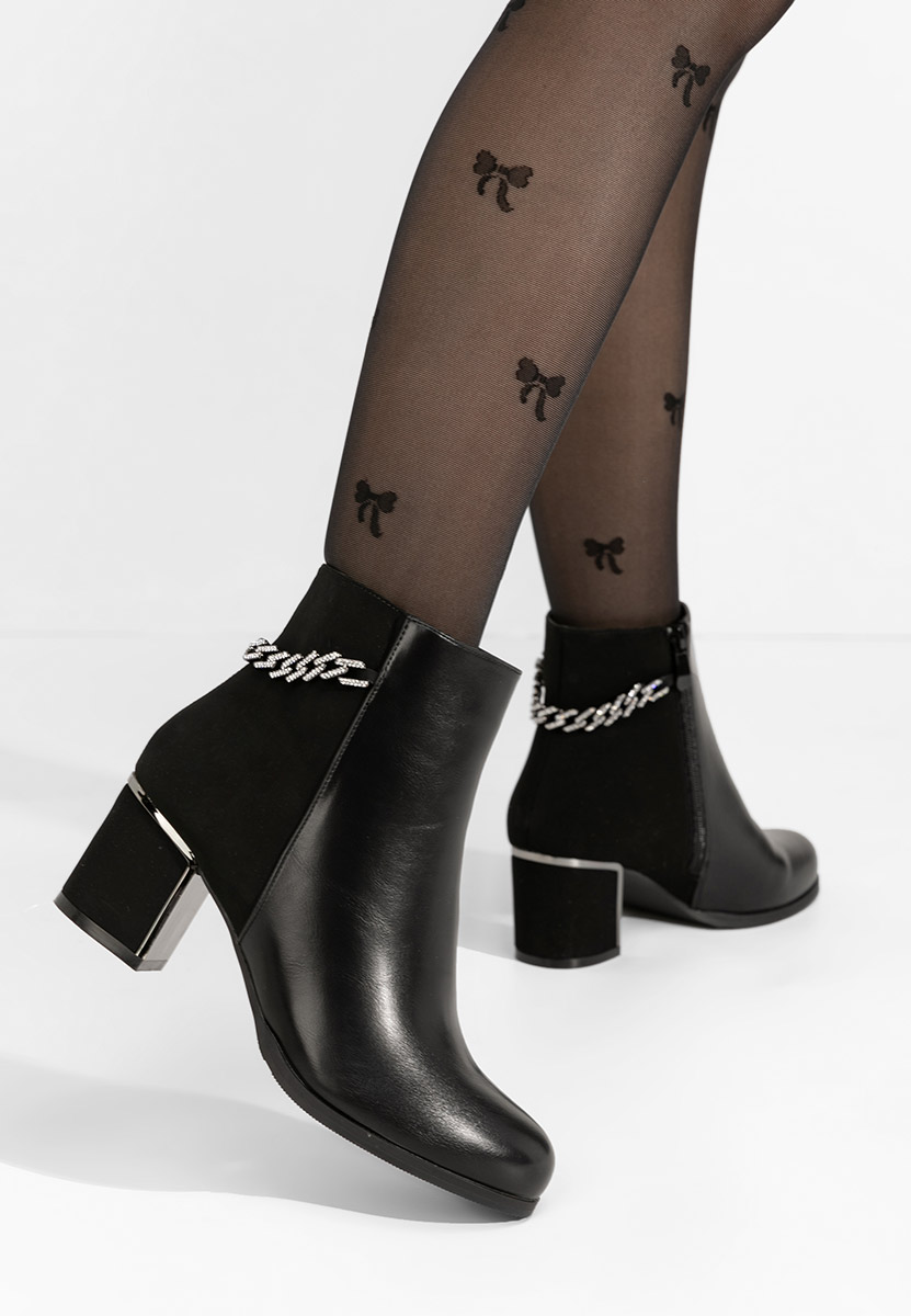 Bottines à gros talon noires Akilah