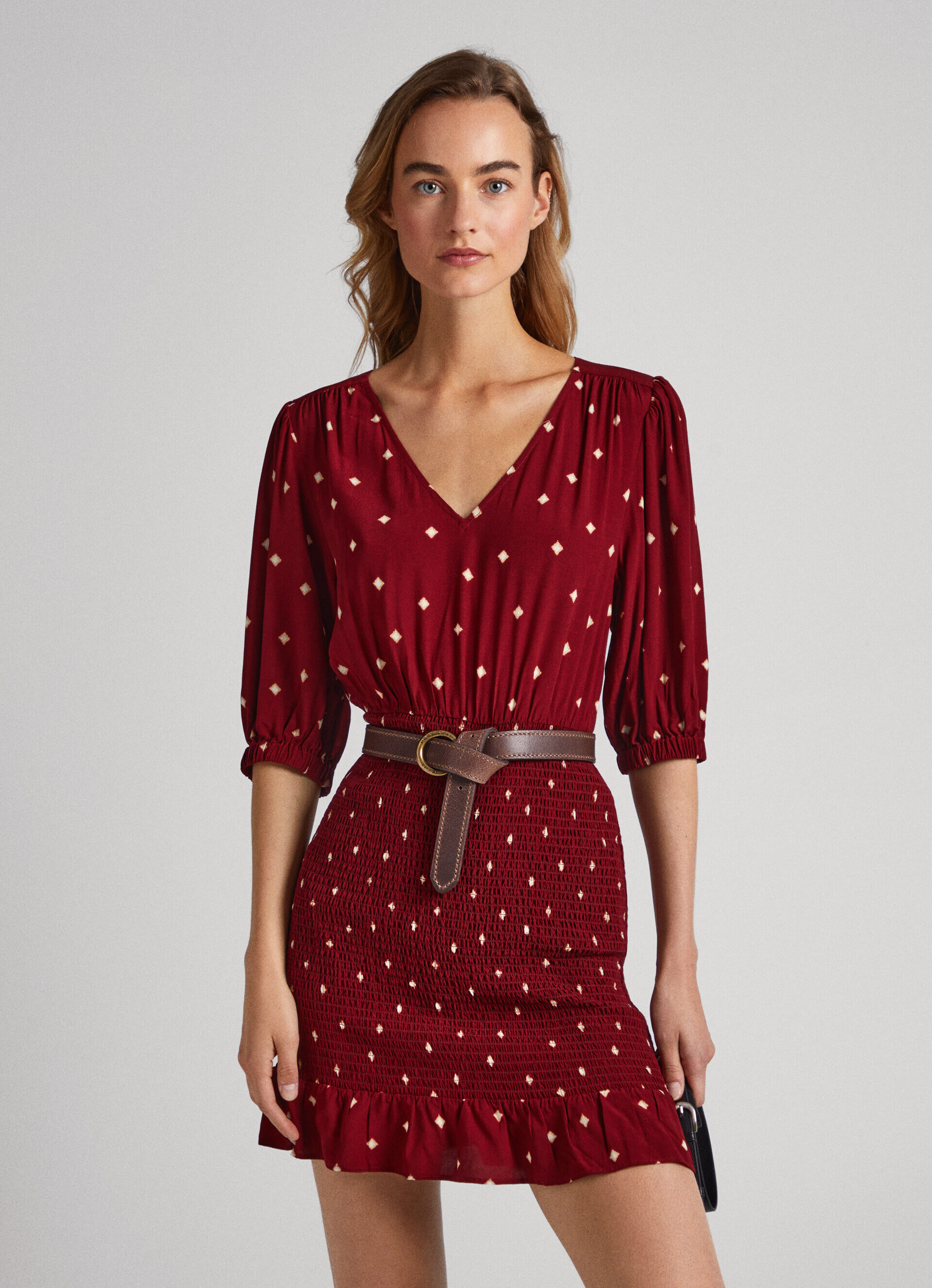 VESTIDO COM ESTAMPA DE BOLINHAS - multicolorido