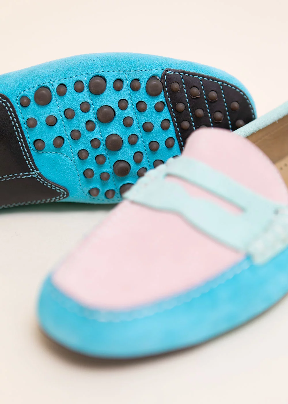 MOCASSIN BUCK DRIVER VELOURS TRICOLORE PASTEL