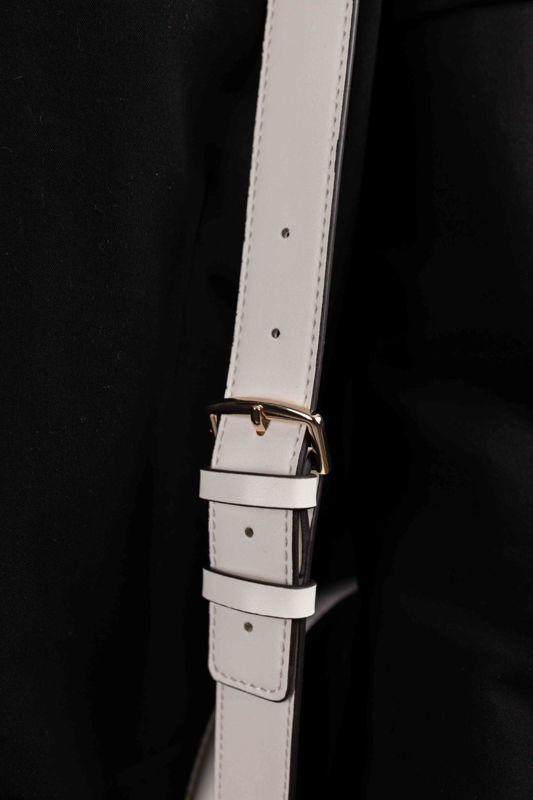 Guess Emelda Crossbody Top Zip Tas Dames Wit