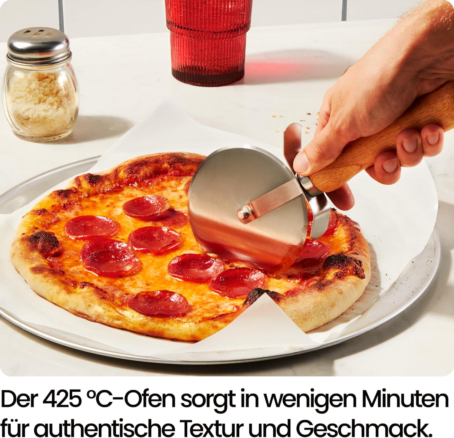 CHEFMAN Elektrischer Pizzaofen für drinnen und draußen, tragbarer 30-cm-Pizzaofen für neapolitanische, New Yorker, dünne Kruste und Pfannen-Pizza, Pizzastein und Pizzaschieber, schwarz
