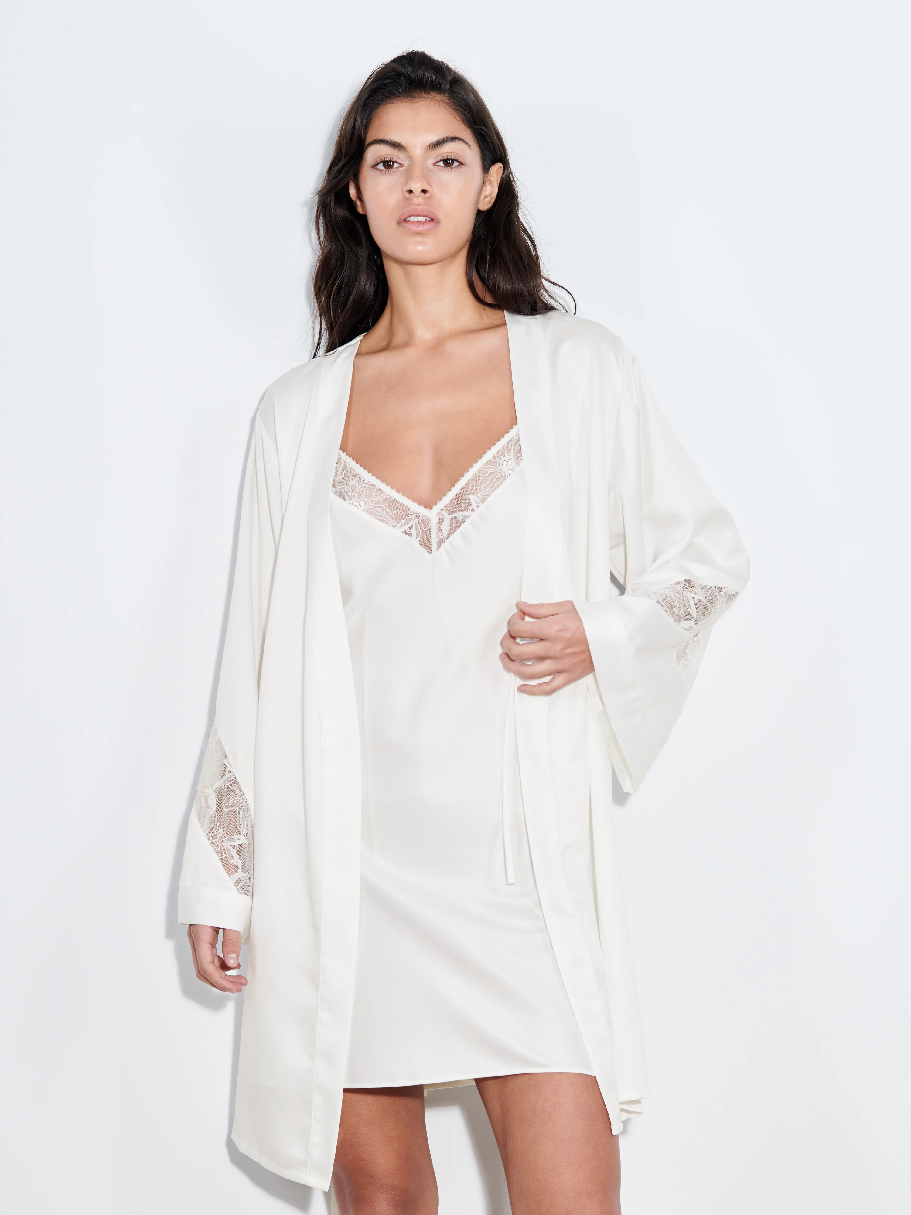 ORCHIDS - Kimono avec dentelle de leavers | Beige