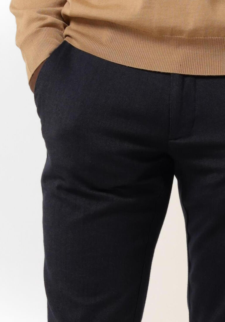 BOSS donkerblauwe boss pantalon kaito1