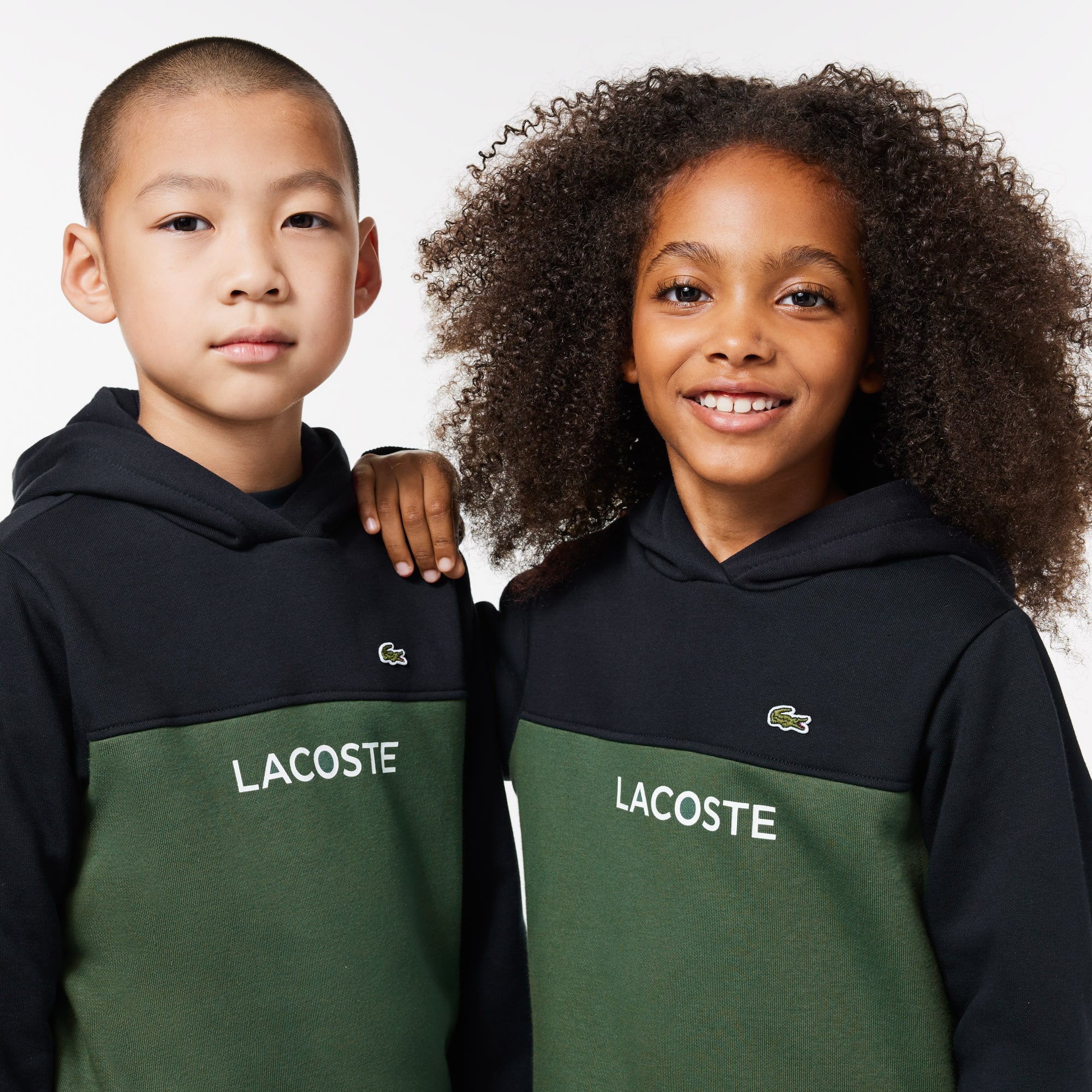 Sweatshirt à capuche enfant Lacoste en molleton coton biologique Pullovers & Sweatshirts - Bleu - Lacoste - Enfant