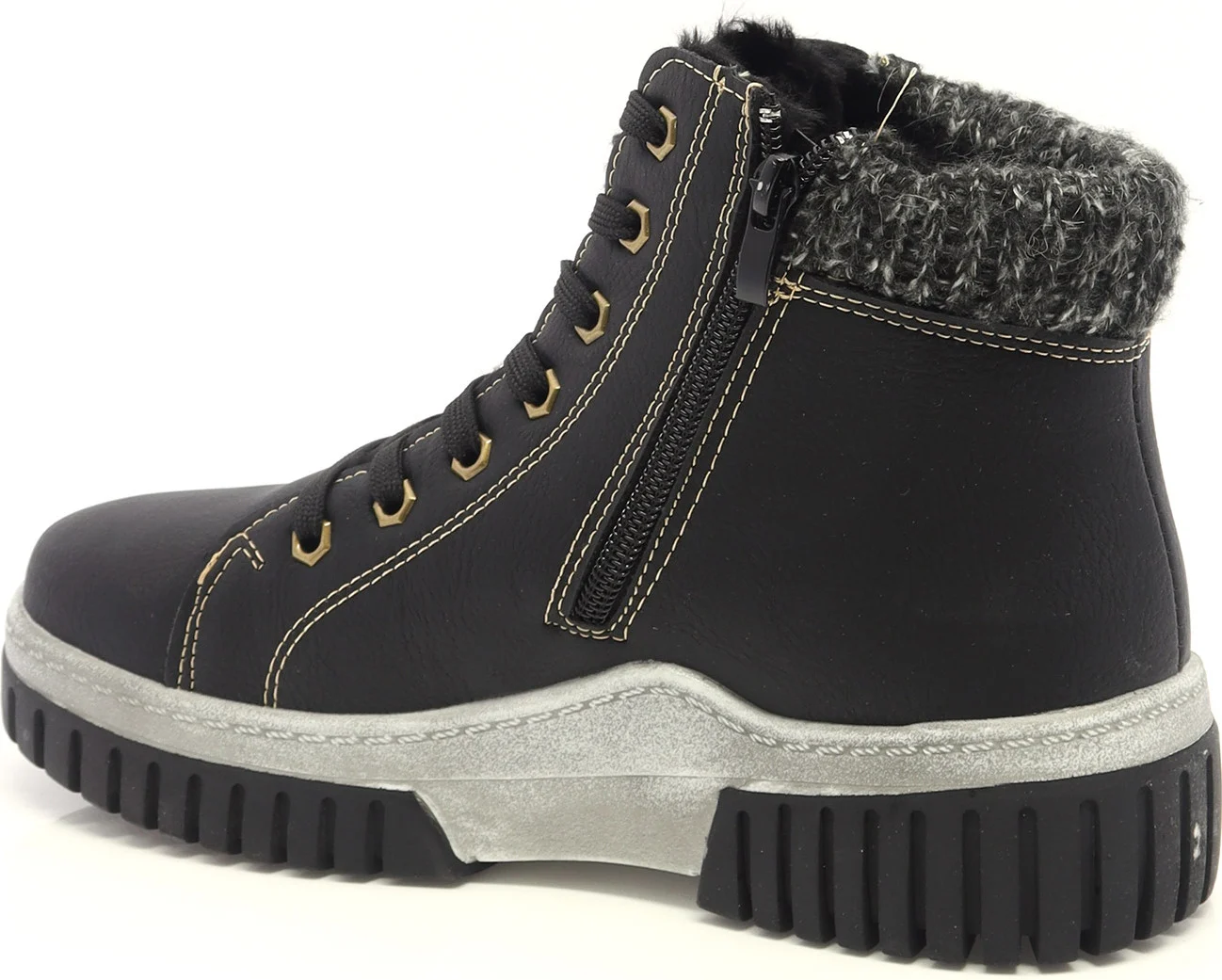 81128 M ET M FOOTWEAR