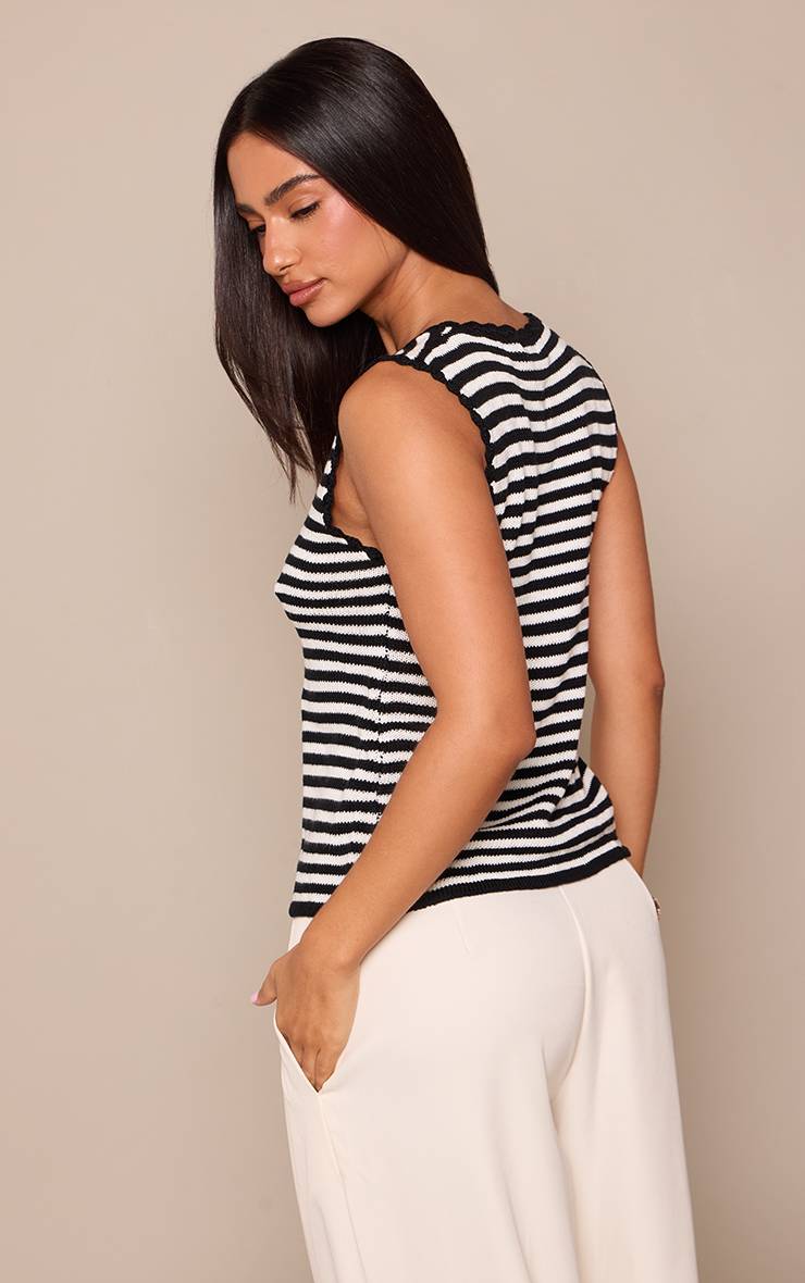Monochrome Top Petite En Maille À Détail Fente Devant