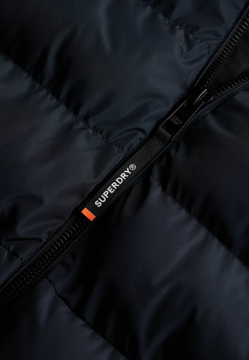 Jaqueta de plumas SUPERDRY com capuz esportivo