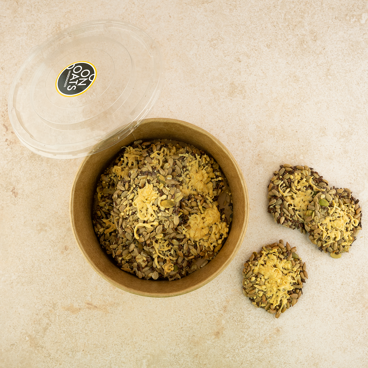 Crispy crackers met kaas mini