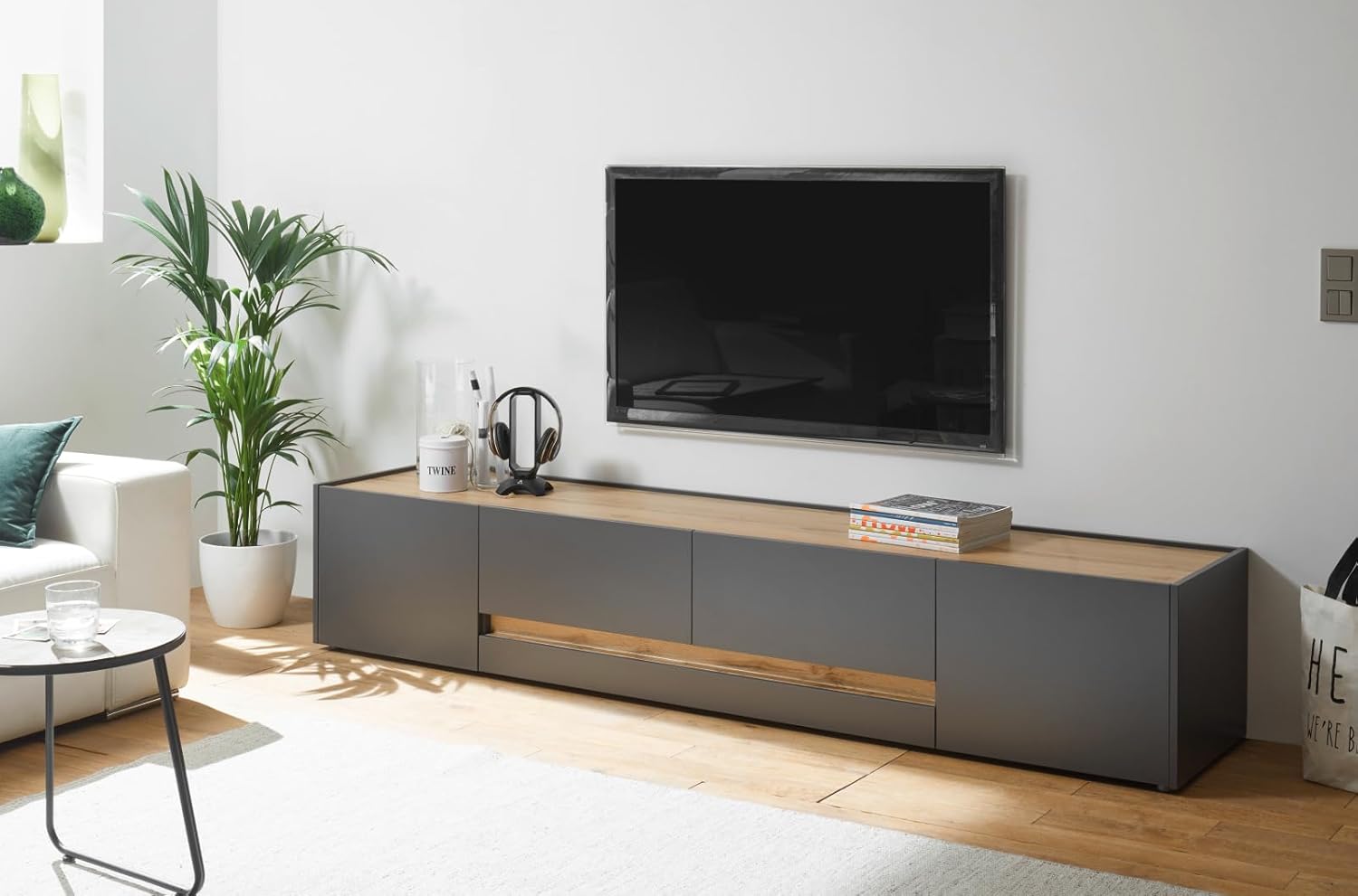 TV Unterteil Lowboard in Eiche Wotan Holz und grau matt Wohnzimmer Fernseher Schrank Mediaschrank TV-Board 223 x 40 cm Center (TV-Lowboard 3)