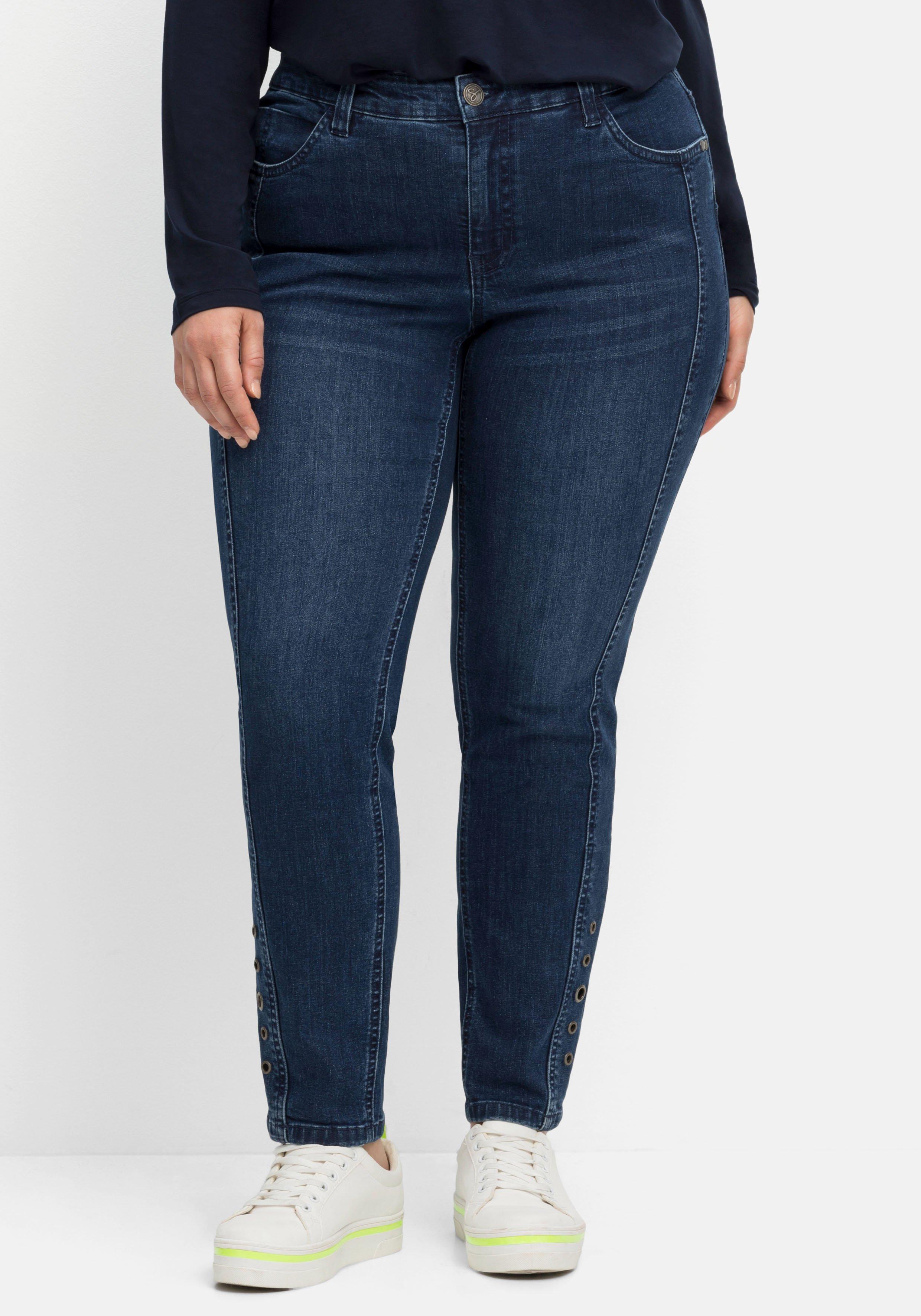 Schmale Jeans mit Zierösen, in Five-Pocket-Form