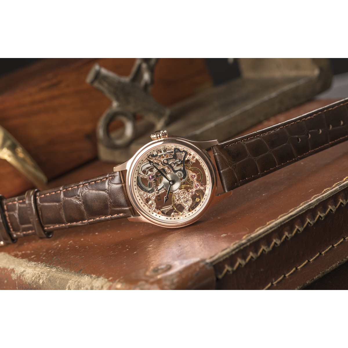 Montre EARNSHAW Bauer homme automatique acier doré rose bracelet cuir marron foncé