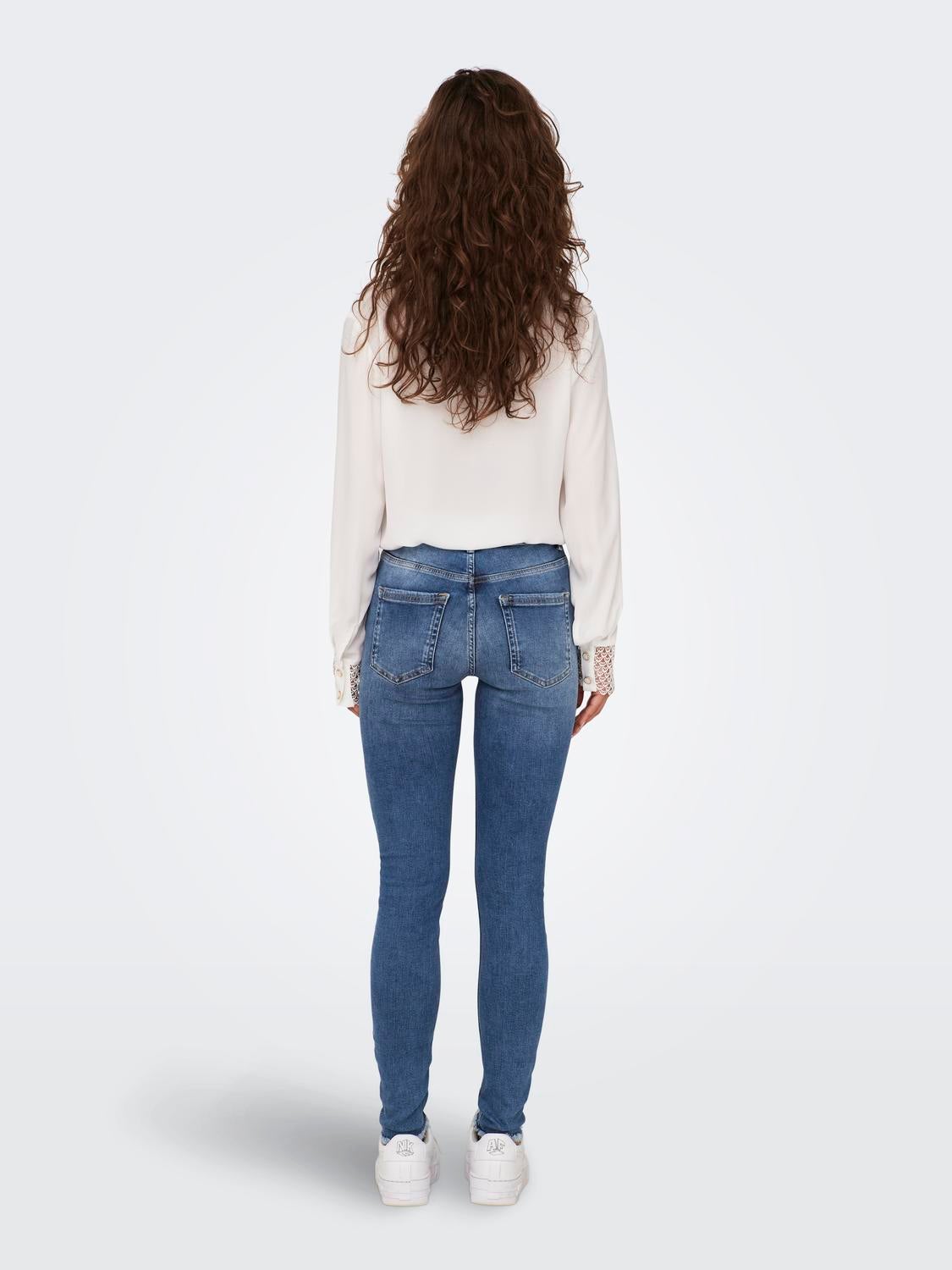 ONLBLUSH Hohe Taille Skinny Fit Jeans Medium Blue Denim
