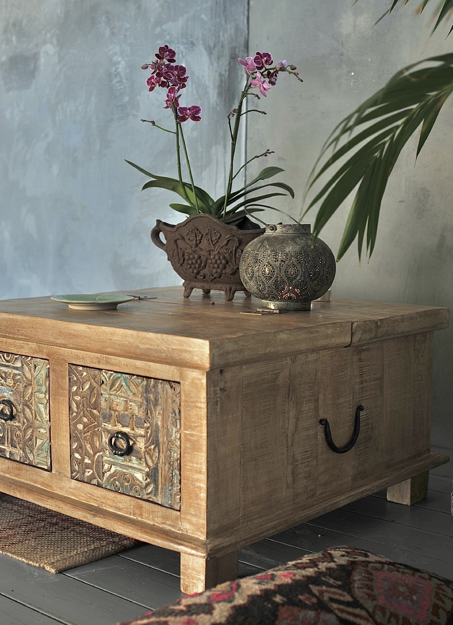 Couch-Box 'Sharina', antikweiß, T 73 cm, B 73 cm, H 40 cm von fischer's lagerhaus