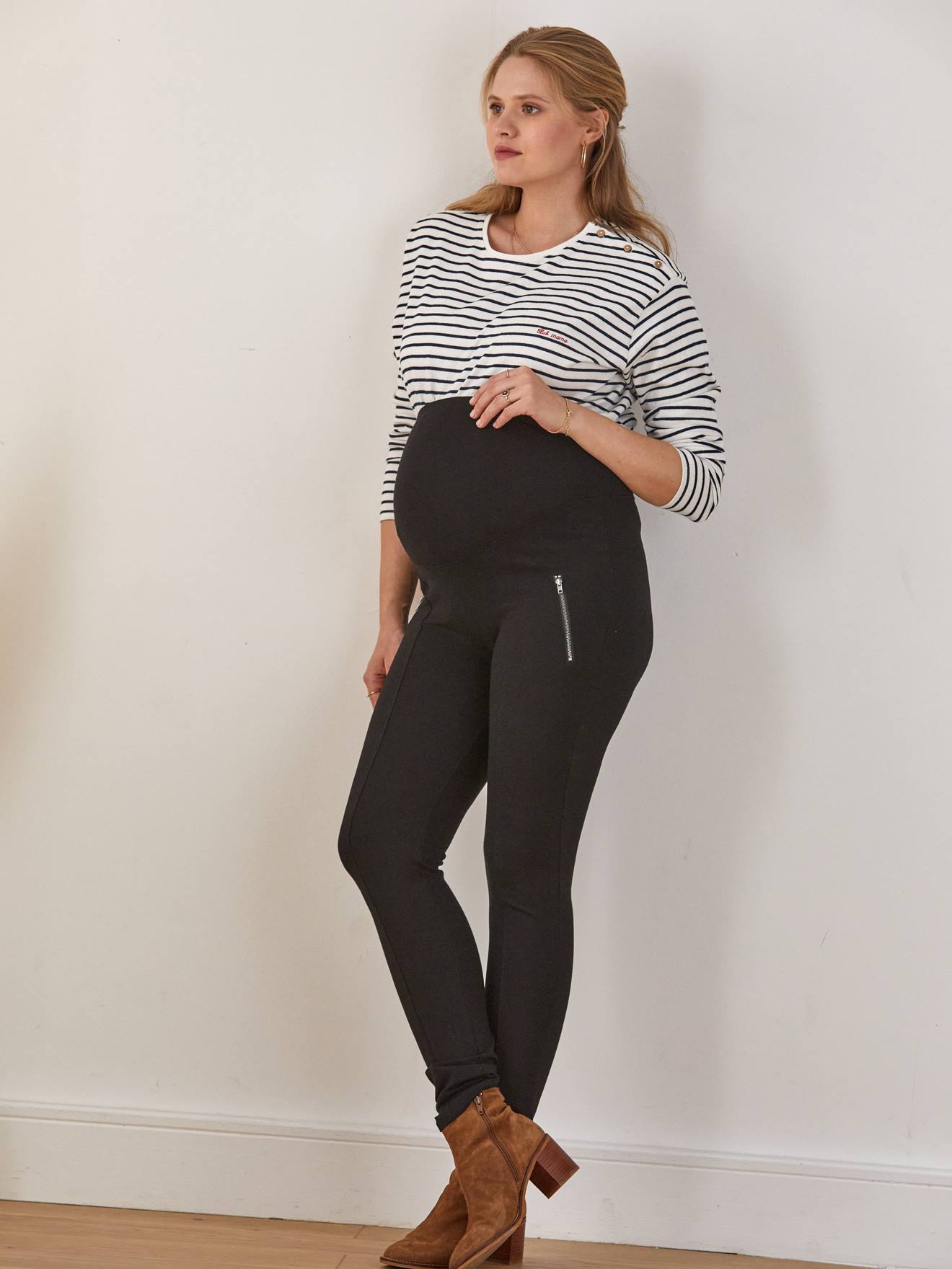 Leggings de maternidade Milano em malha preta lisa.