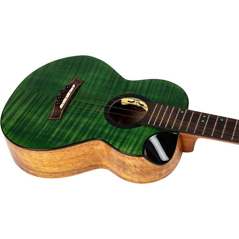 Flight Royal Series Comet EQ-A Tenor Green elektrisch-akoestische ukelele met deluxe gigbag