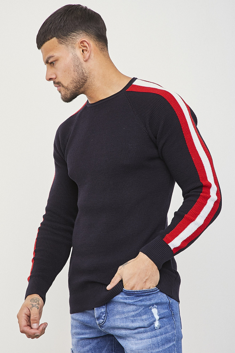 Pull bleu fin à bandes