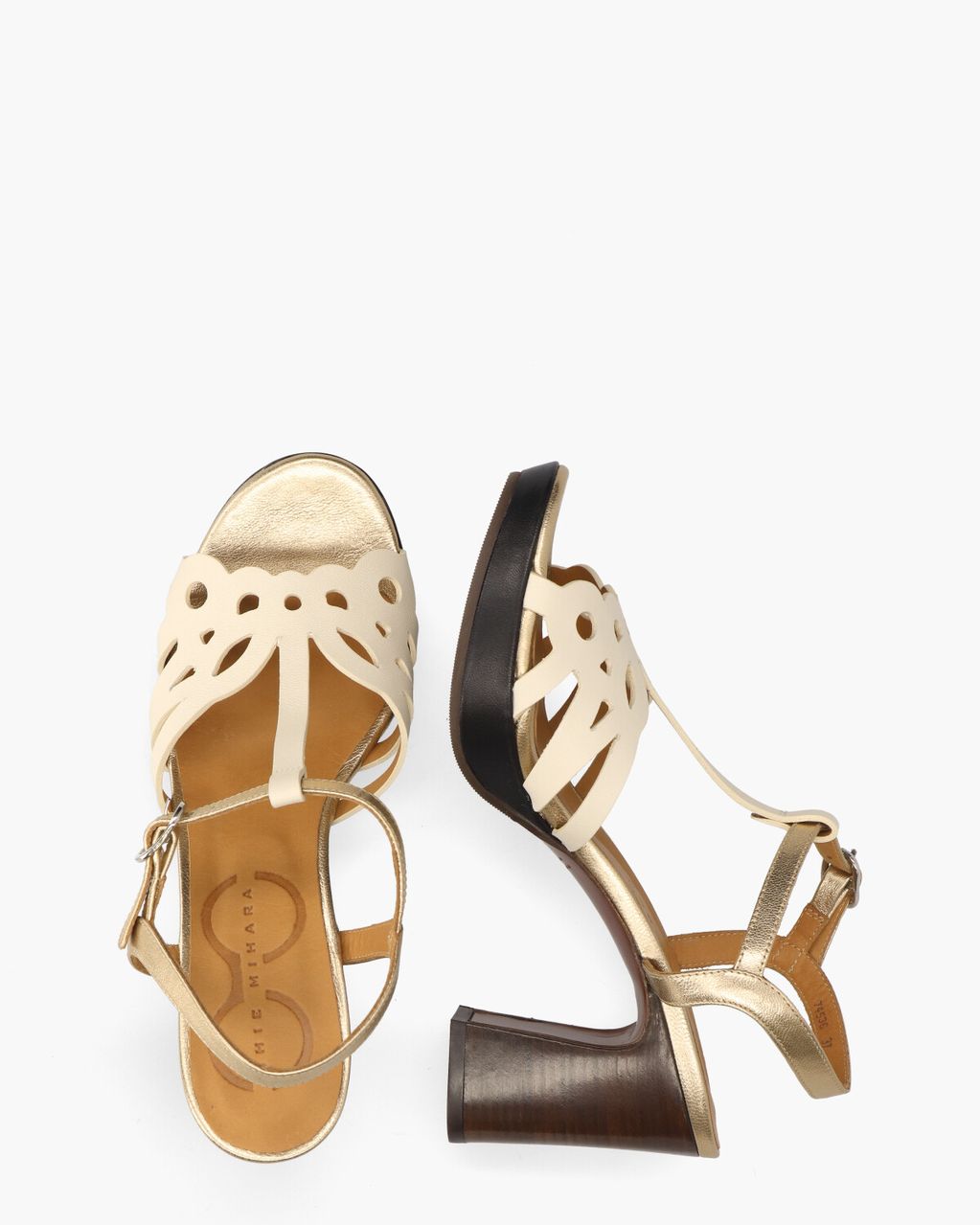 Chie Mihara Karik Off-White/Goud Damespumps