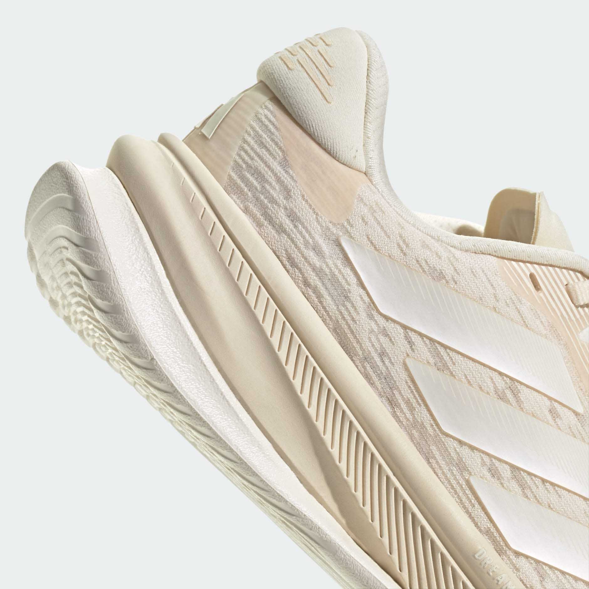 Supernova Comfortglide Dame Wonder White/Zero Metallic/Chalk White