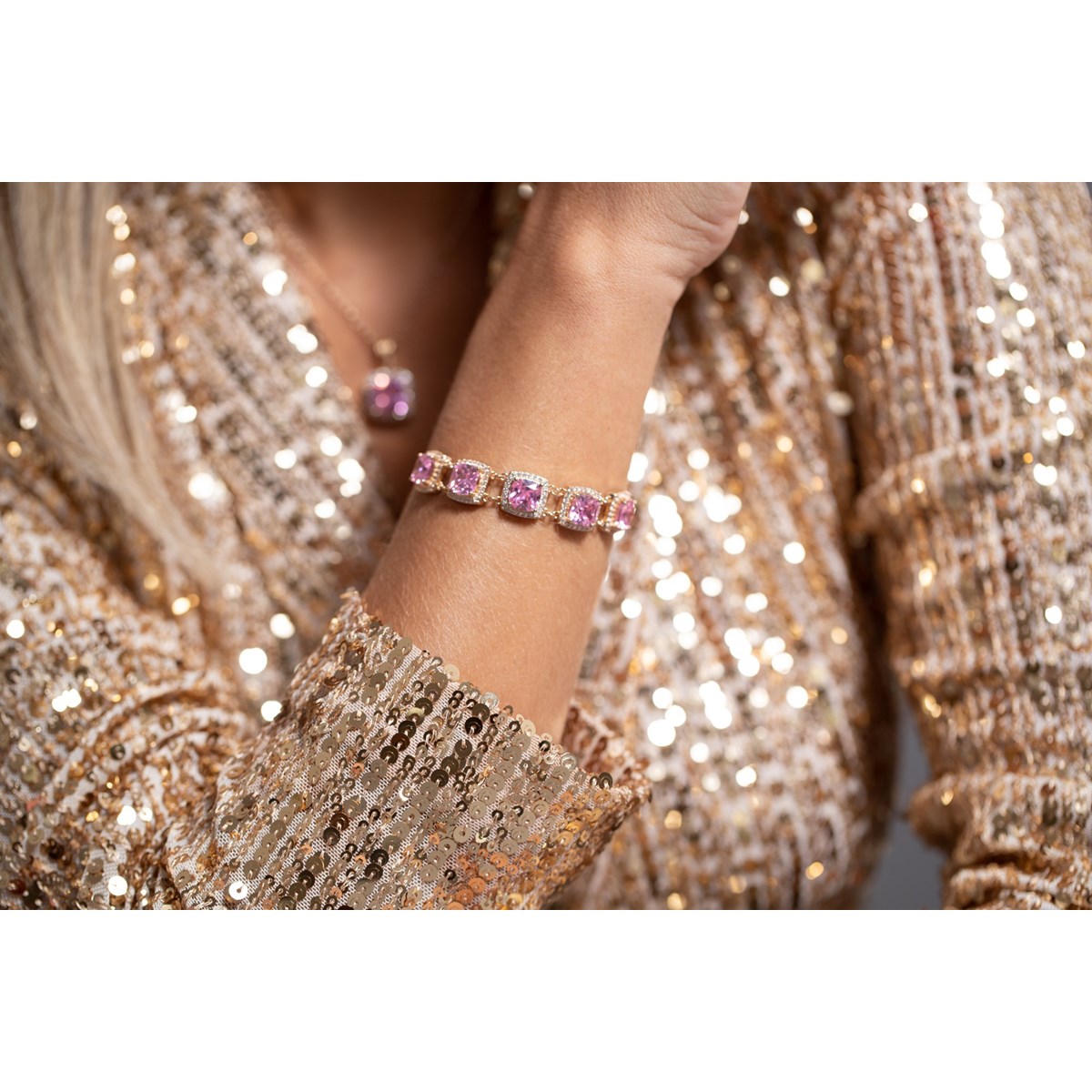 Bracelet souple MARGARET en Plaqué Or avec pierre synthétique rose