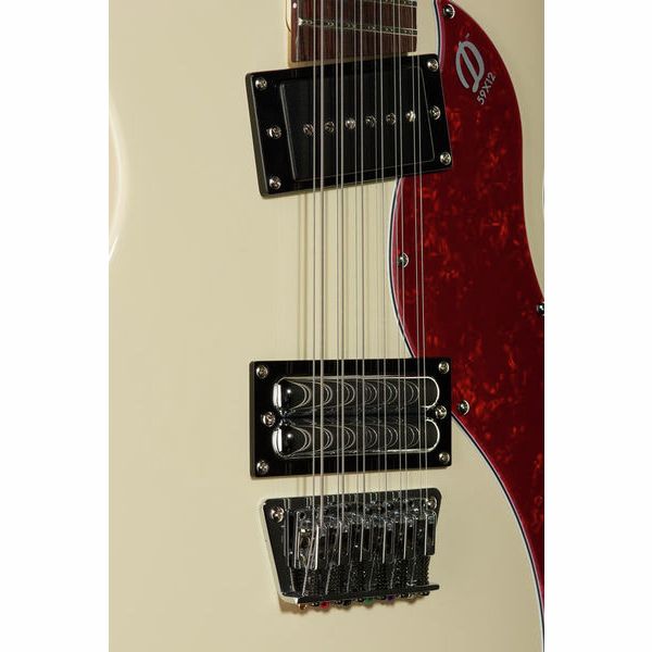 Danelectro 59X12 vintage cream