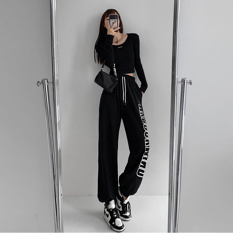 Dovitade - Hoge taille joggingbroek met letters