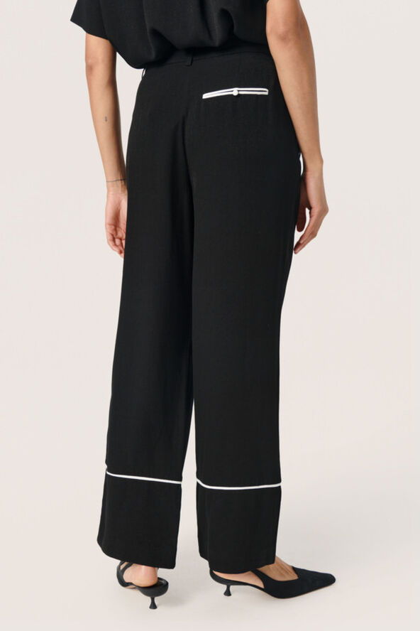 Soaked in Luxury SLGuilia Pants STUDIO Black
