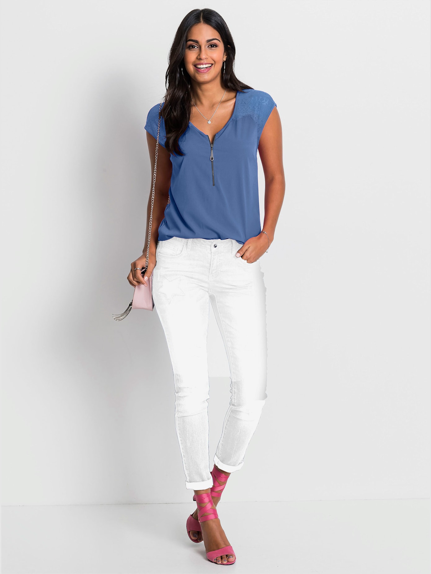 T-shirt col v à glissière épaules en dentelle