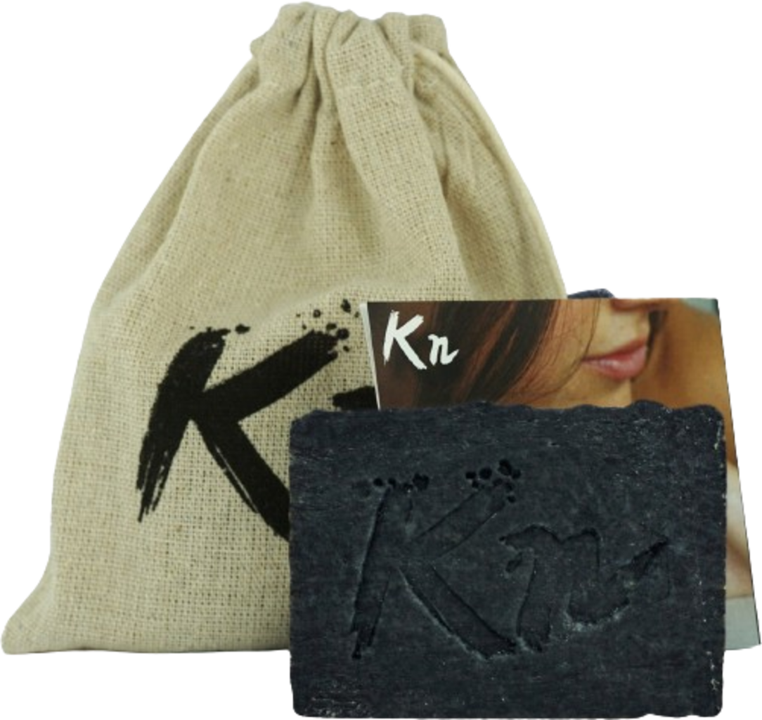 Karbonoir  Handgemachte Seife mit Aktivkohle & Kokosöl, 100 g
