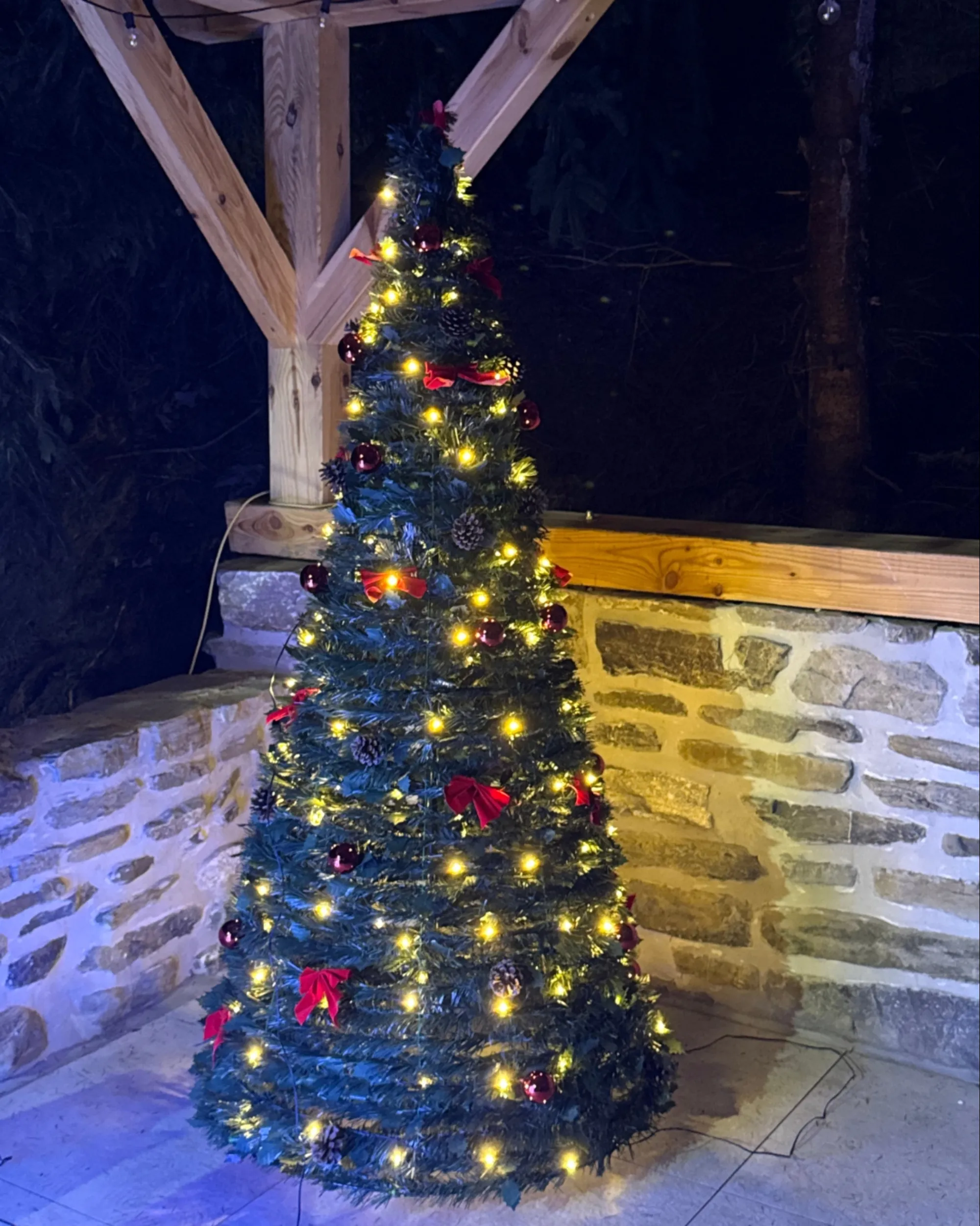 Kunstkerstboom inklapbaar LED PINEORA 185 cm Groen
