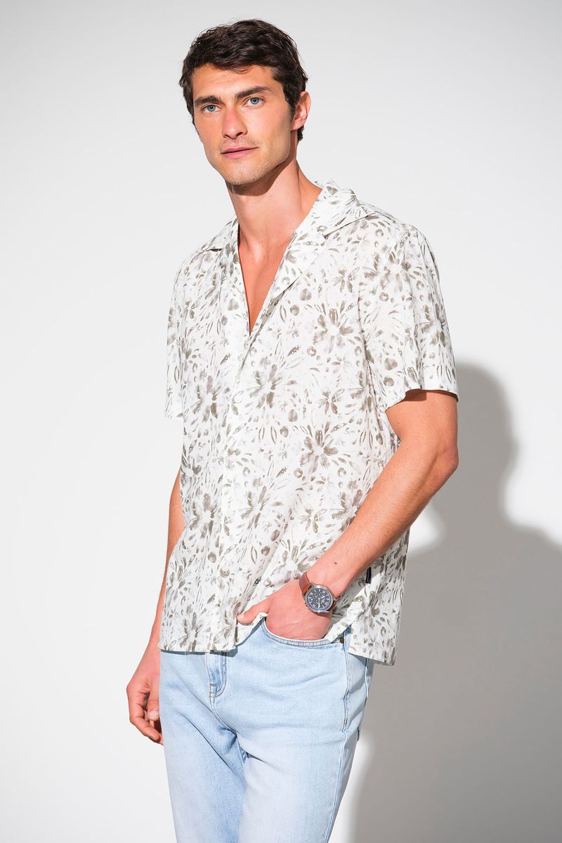 CAMISA MANGA CURTA COM PRINT EM ALGODÃO E LINHO