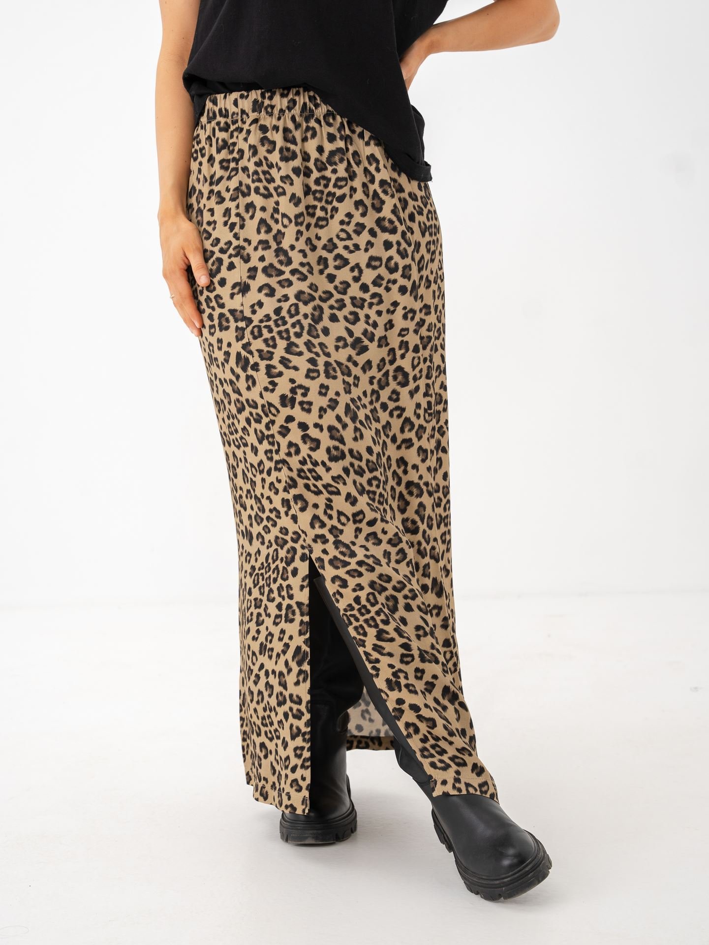 Rikkeloa High Waist Skirt