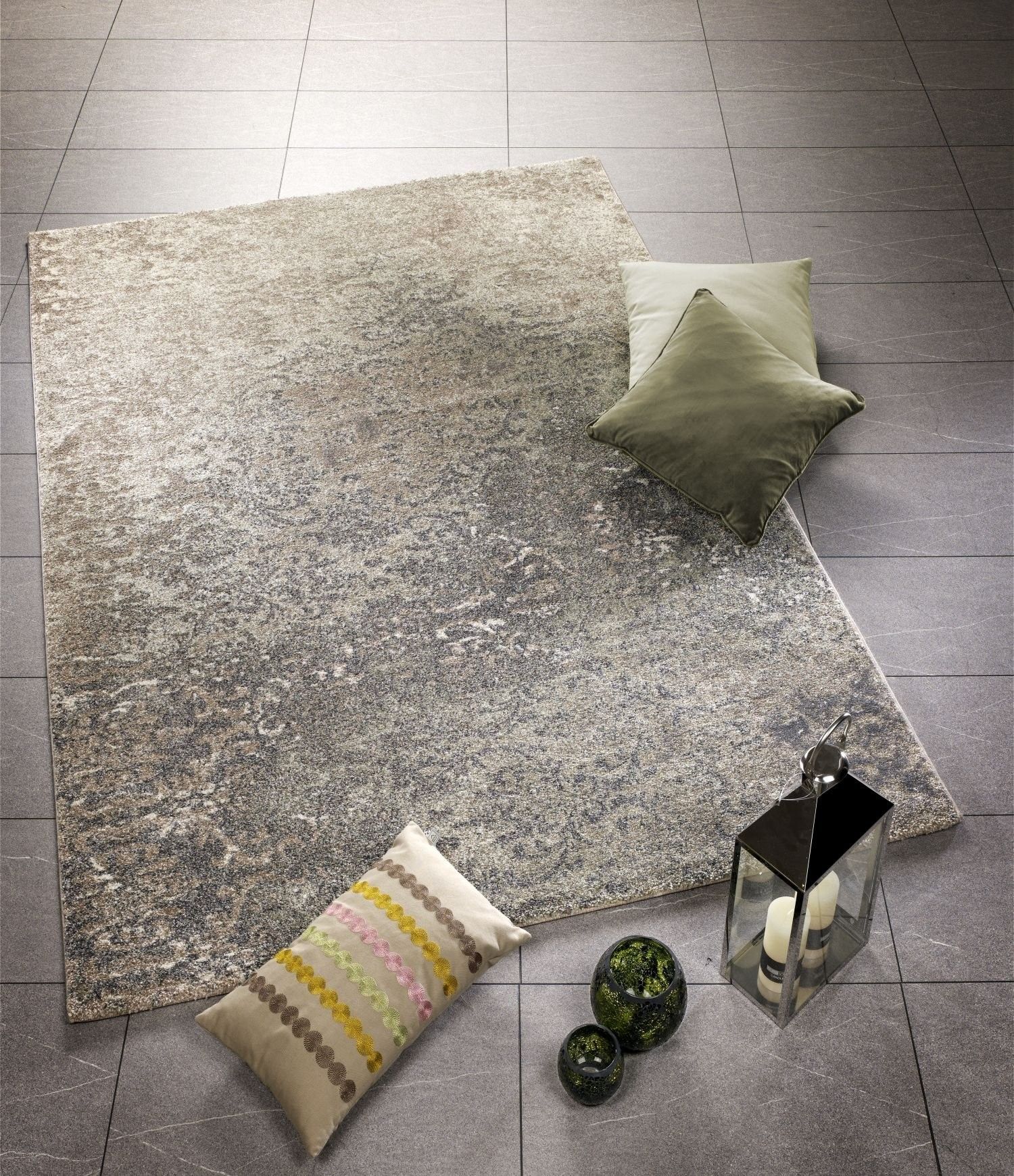 Teppich BUTTERFLY ADMIRAL 65 x 130 cm