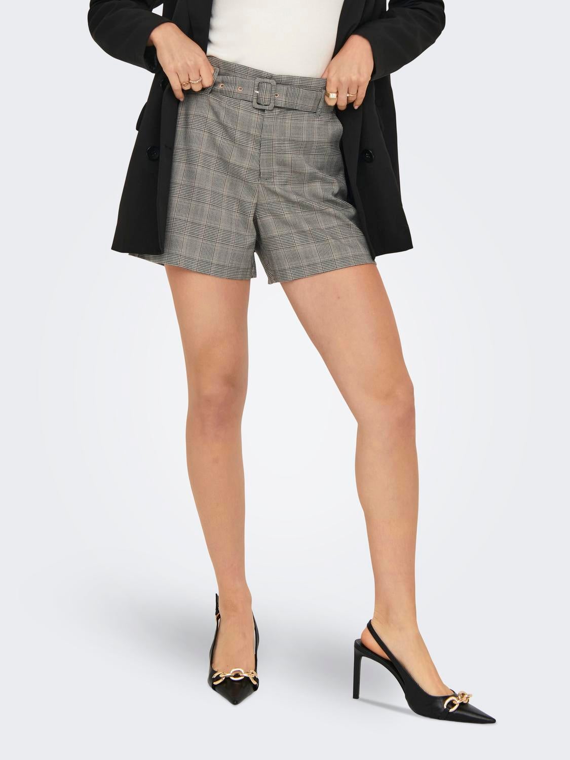 ONLLYRIC Normal geschnitten Shorts Pumice Stone