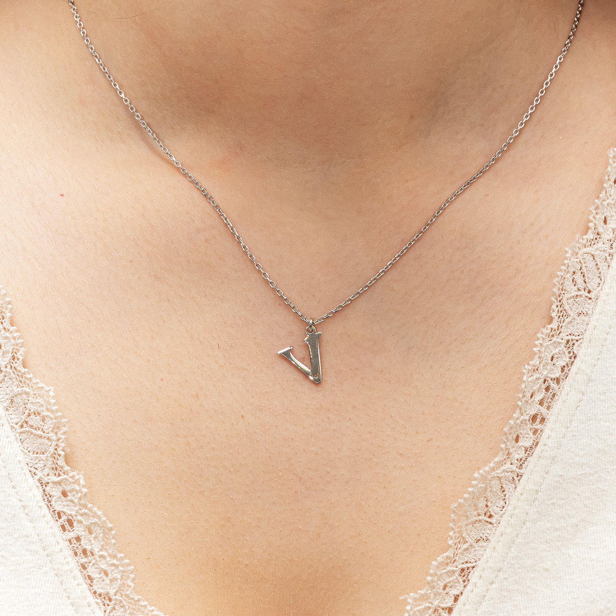 Diamonds by Ellen K. Halskette Silber 925 mit 1x Diamant 0,008ct. Buchstabe V